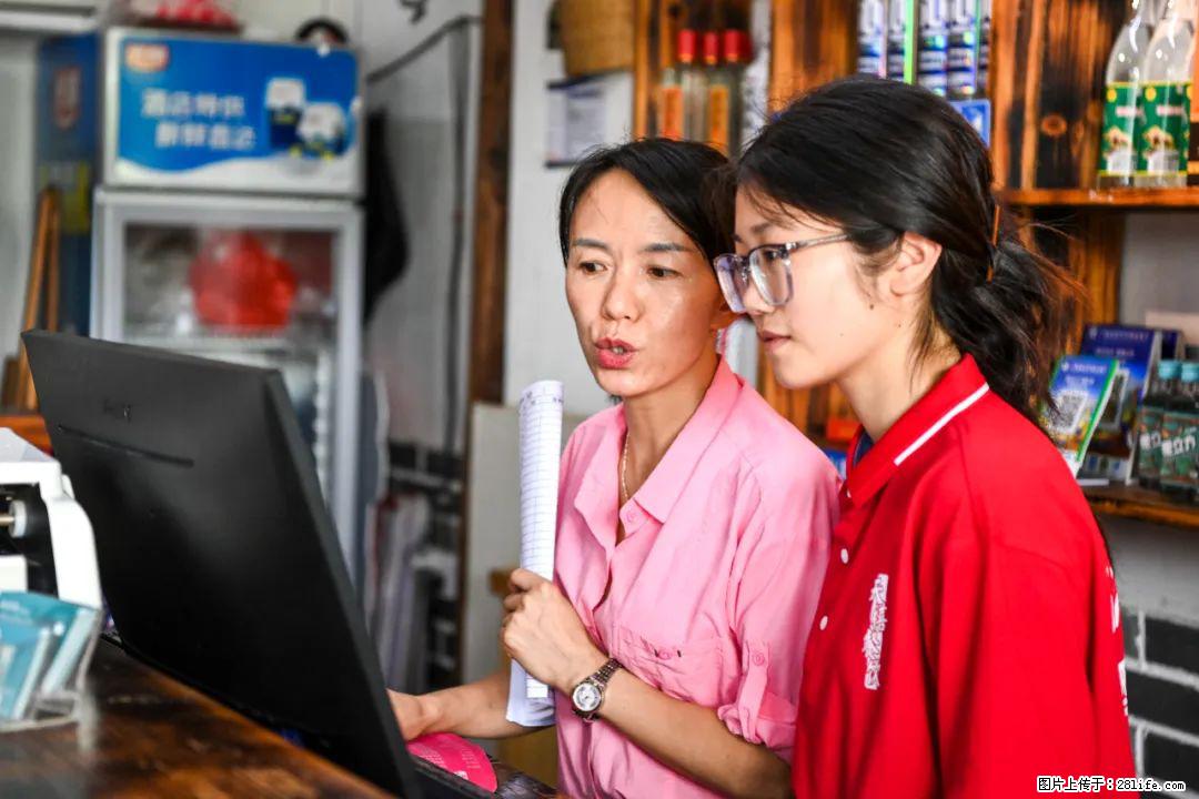 全网追的“扁担女孩”,找了一份暑假工,时薪12元 - 黄冈生活资讯 - 黄冈28生活网 hg.28life.com